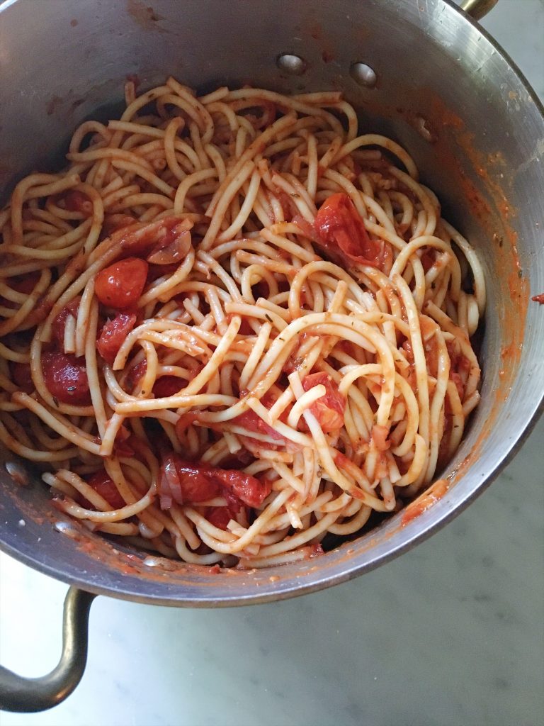 Best Ever Tomato Sauce Pasta